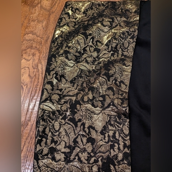 LANE Bryant Metallic Black/Gold Floral Foil Pencil Skirt Sz 16 - Picture 5 of 9